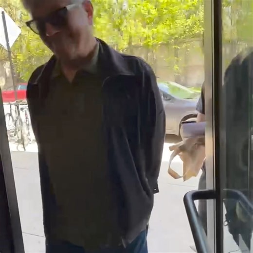 2.2K views · 35 reactions | Stop by Music Direct for the @oldtownschool record sale today and tomorrow 10-5. Dig through thousands of used records and equipment and support a good cause! #vinylcommunity #chicagovinylrecords #audiophile | Music Direct | Facebook