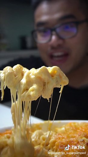 Easy Mac and Cheese Recipe at Home