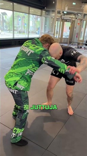 Eemil Ordell kertoo mikä on haastavinta promoottorina👀 | Striimiliput osoitteesta beaztfight.com 🥊