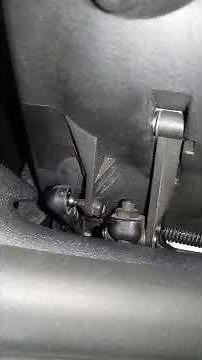 Remove audi roof flap motor