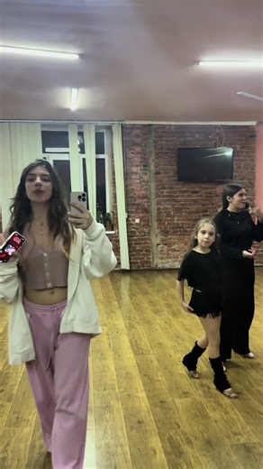 Explore Art and Dance at Bravo Academy