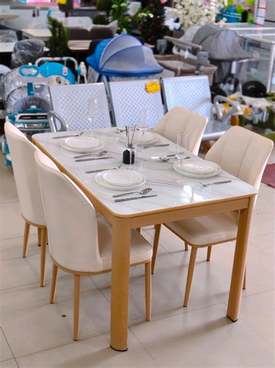 Dining Table Ideas for Small Spaces