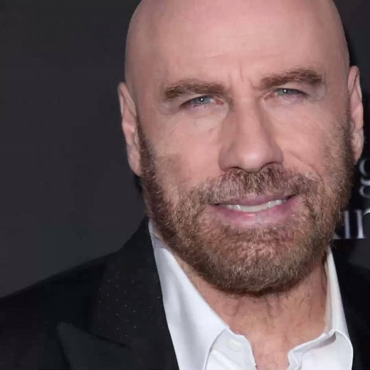 John Travolta fête aujourd'hui ses 66 ans 🎂 Il a eu tant de rôles cultes dans sa carrière mais dans quel film vous l'avez préféré ? | Télé Loisirs
