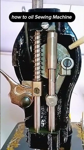 how to oil sewing machine #sewingmachine #viralreel #sewingmachineservice