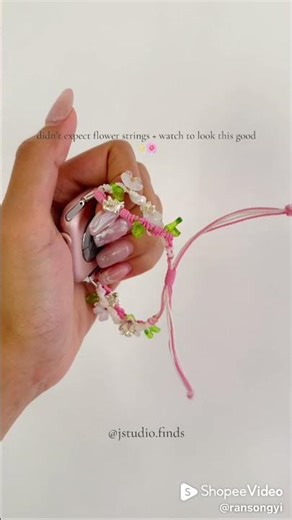 Floral Beaded Apple Watch Strap 🌸 Soft Aesthetic Combi | JStudio Finds