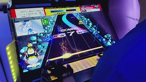 「中二」换了新手套疯狂拍砖之 Cyaegha 红11