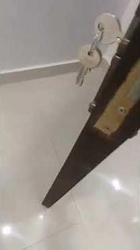 ‪@Bob.the.carpenter‬ ⬅️ صيانة باب خشب 🌳باب عالق / باب خربان / تصليح الخشب 🌹 stuck door repair 🌴