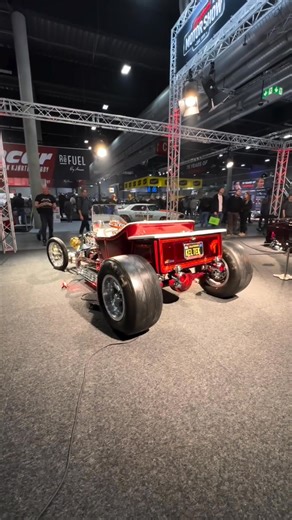 Karl Erik Ljung’s wild 1923 Ford Bucket stole the scene at Oslo Motor Show this weekend! #Kustomrama #PanicT #FordBucket #OsloMotorShow #HotRodNorway #KeepingHistoryAlive | Kustomrama