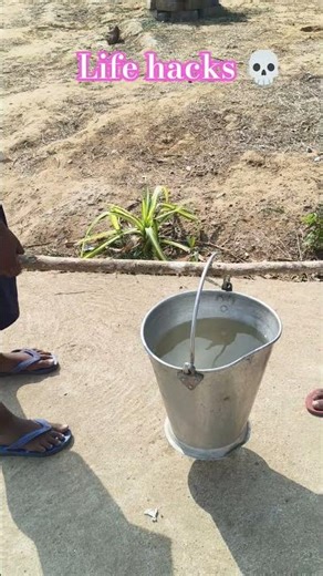 How to carry a bucket with full of water ?