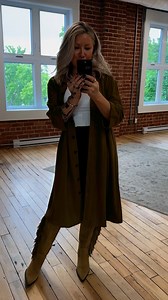 35K views · 349 reactions | La camisole Louisa, la robe Paseo et le short Emery : que penses-tu du look du jour de Joelle? Laisse ton avis en commentaire! The Louisa cami, the Paseo dress and the Emery shorts: what do you think of Joelle's look of the day? Leave your thoughts in the comments! #JOELLE #ootdJOELLE #Été2025 | Joelle Collection | Facebook