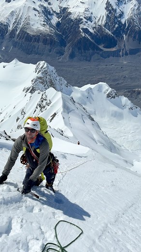 Brewing up about 3/4 of the way up Aoraki / Mount Cook’s East Ridge. A wild and adventurous climb. Richard and I harnessed our inner Mark Twight and continued for another 15 hours until we got back to Plateau Hut. Thanks to @tomvialletet for leading the way down the Linda Glacier Route. Complex! @britishmountainguides @wanakamountainguides @ifmgaofficial | Tom Ripley