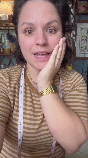 Understanding Vanity Sizing in Fashion: A Stylist's Perspective