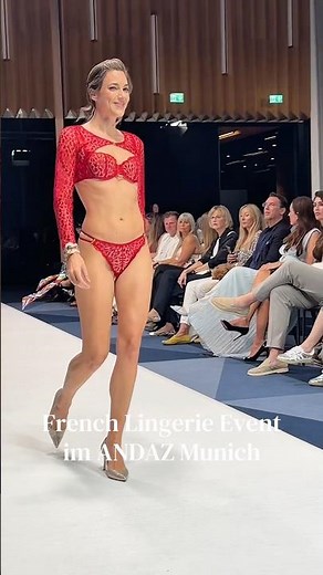 French Lingerie Event im Andaz München - Dessous und Strandmode auf einem Laufsteg