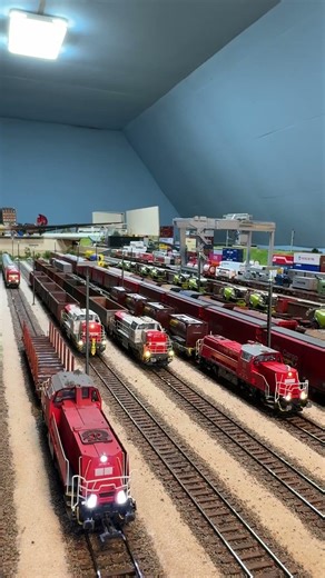 Br261 bei Verschubarbeiten # #modellbahn #1zu87 #railroad #modeltrains #h0