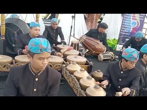 Upacara Adat Gamelan Sunda