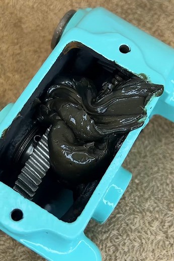 10K views · 187 reactions | Extreme Rust Manual Bench Grinder Restoration #reels | Workshop DC | Facebook