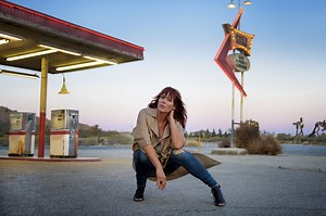 Through Drug Addiction & Death, Music Has Always Been Beth Hart's Constant