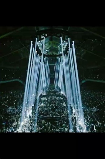 Klangkuenstler – OUTWORLD Live at Halle Tony Garnier 🔥 Lyon