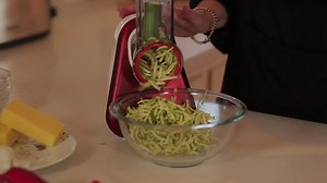 Saw the Tefal Fresh Express on TV and would like a demonstration? Check out this great recipe: the zucchini slice! | Tefal