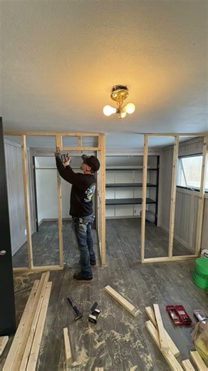 custom iguana enclosers