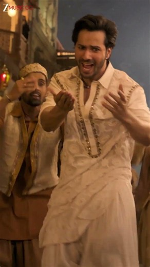 #FirstClass #Kalank #VarunDhawan #AliaBhatt #KiaraAdvani #ArijitSingh #Pritam #shorts