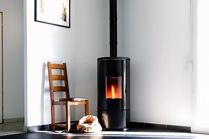 Froid polaire : ce réglage secret sur votre poêle à granulés vous permet d’avoir chaud tout l’hiver en consommant moins de pellets