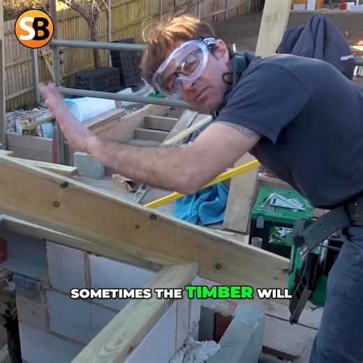 Learn expert tips for perfect roof rafter installation with. Angles, nailing techniques, and preventing hip sag for a strong, straight roof. #Roofing #Rafters #Carpentry #Construction #DIY #HomeImprovement #BuildingTips #Woodworking #RoofingTips #ConstructionHacks | Skill Builder
