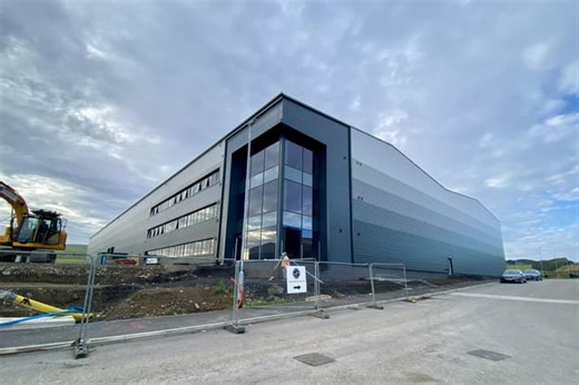 Global engineering firm takes major unit at Frontier Park Burnley