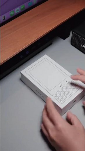 Minimal phone | Unboxing | android keypad phone