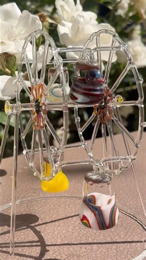❣️FULLY FUNCTIONAL FERRIS WHEEL❣️Hit me up if you have a crazy idea and let’s see what we can make:)