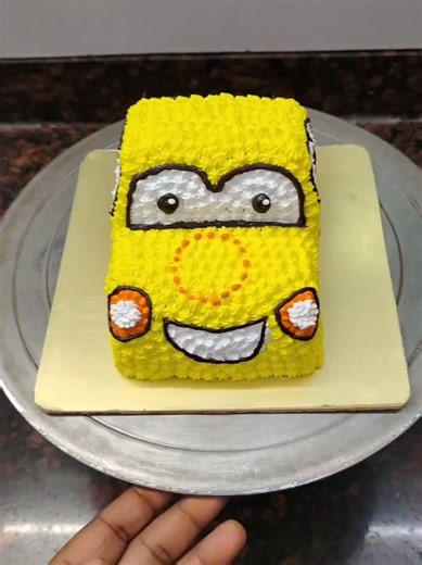 How to Create a Cute Cartoon Smol Car Cake Decoration