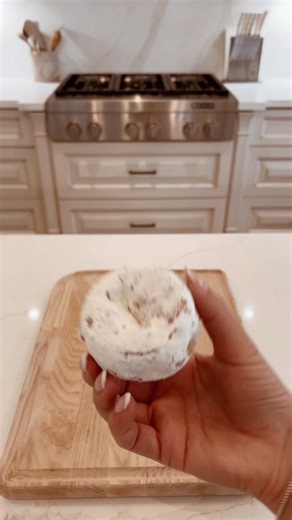 DIY Halloween Eyeballs Snack Idea for Kids