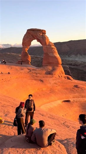 Delicate Arch at Sunset 🌅 Watch the Colors Change | Arches National Park