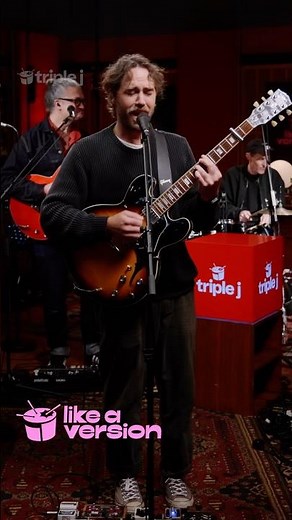 Covering ‘Dracula’ for triple j Like A Version. Watch the full vid on triple j’s YouTube.