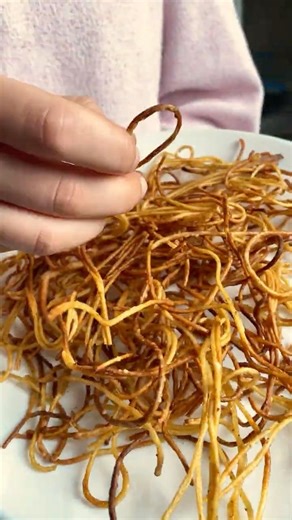 Spaghetti Turned Into Chips and It's Actually Good