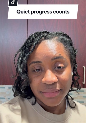 Quiet progress is still progress. Growth starts on th inside long before anyone notices. If you’re moving, you’re growing — even if even if no one sees it. 💾 save this for later. #growthmindset #keepmovingforward ##selfawareness#workingmom #dailyreminder