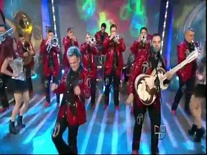 Banda Troyana - Tonto Enamorado @ Sabado Gigante (2012)