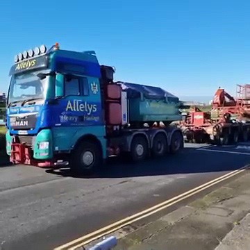 Watch as abnormal load makes its journey on A27 with road closure in place