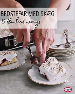 Bedstefar med skæg er en klassisk bradepandekage, som vi aldrig bliver trætte af. Du bestemmer selv om toppen skal være sprød eller blød, hvad er du mest til? 😋 Dr. Oetker Flødebolleskum kan købes i Meny, Løvbjerg, Føtex, Bilka, Kvickly og SuperBrugsen samt online på Kagerogsager.dk, Abashop.dk, Bagetid.dk, Kforkage.dk, Nordiccrumbs.dk, Kagegrisen.dk, BilkaToGo.dk og Hjem.foetex.dk. #Bedstefarmedskæg #Flødebolleskum #BagMedOetker #Kagerullen #droetkerdanmark | Kagerullen