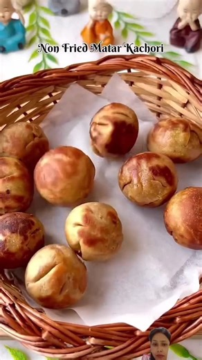Non Fried Matar Kachori | Crispy Healthy Kachori Without Deep Frying #shorts