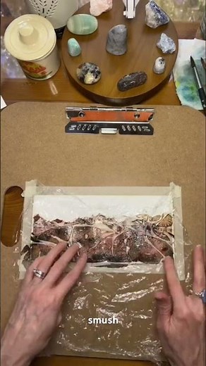 Plastic wrap in watercolors #watercolortechniques
