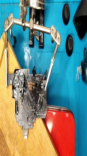 Quitar palanca control pro nintendo switch #reparación #diy #howto #shorts #shortsmexico #shorts