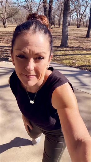 TOTAL BODY doesn’t have to mean total burnout. 🙌🏼 This at-home circuit hits: ✔️ Arms for tone strength ✔️ Core for stability posture ✔️ Legs for power longevity ✔️ Balance for confidence fall prevention ✔️ Nervous system… because midlife bodies respond better to steady, intentional movement. If you’re in this season where extremes don’t work anymore… where consistency > punishment… where you want to feel strong and supported… This is for you. 🩵 I’m Cindy, 56, and I didn’t grow up athletic or 