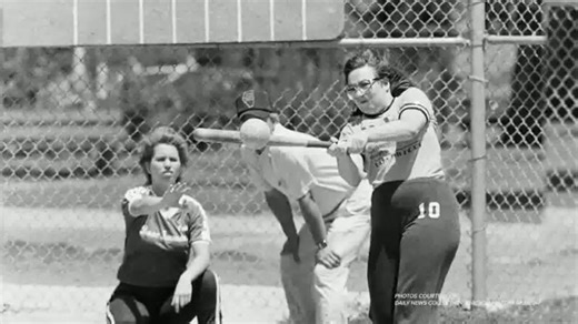 Athletes Unlimited TV Spot, 'Softball Is Home'