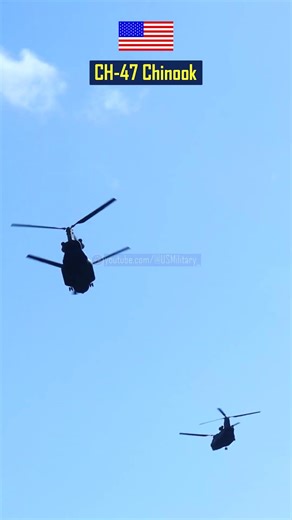 The Moment a CH-47 Chinook Drops Soldiers Into a Combat Zone