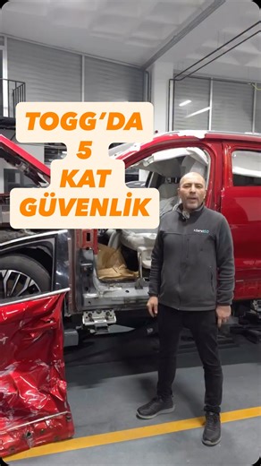 ServiGO on Instagram: "*TOGG’DA 5 KAT GÜVENLİK* Hasarlı kapıyı söktük. Altında reklam değil, mühendislik vardı. Marspiyel açıldı: 5 kat sac. Kalın. Sağlam. Darbe emmek için tasarlanmış. TOGG bunu broşürde yazar. Biz serviste gösteririz. Can Usta bizimle detayları paylaştı #togg #elektrikliaraçservisi #araçbakımı"