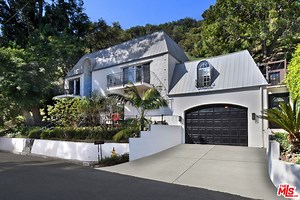 1839 N Beverly Dr, Beverly Hills, CA 90210 - MLS 24-448997 - Coldwell Banker