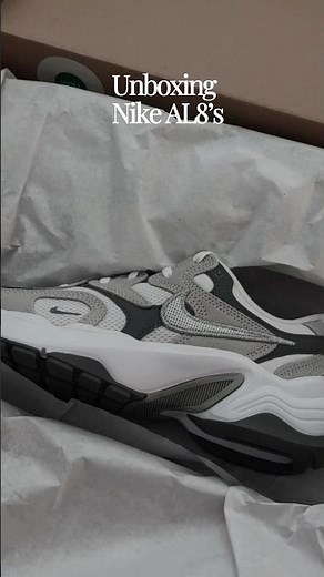 #unboxing #nikeAL8 #womenssneakers #nikesneakers #sneakersforspring #springfashion #nike ‪@nike‬