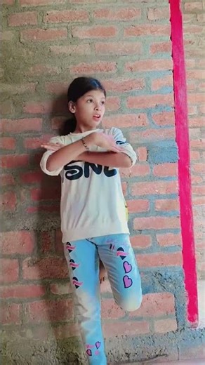 kam na ker song please mere 100 milian views karva do