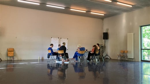 Schott Acting Studio on Instagram: "Chekhov Workshop with Di Trevis 4 Days – in Berlin - March 3rd to 6th, 2026 This four-day workshop will focus on the plays of Chekhov as a starting point for actors to explore text, character, period, the power and limits of Stanislavski technique , discovering an acting approach that focuses “not just on realism but truth “. We will work towards scene studies and scenarios which will be shown on the last day to a small invited audience . * Intensive exercises